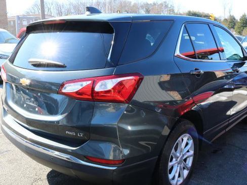 Used 2020 Chevrolet Equinox LT w/ Driver Convenience Package image 7