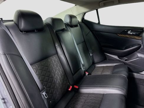 Used 2018 Nissan Maxima Platinum FWD image 28