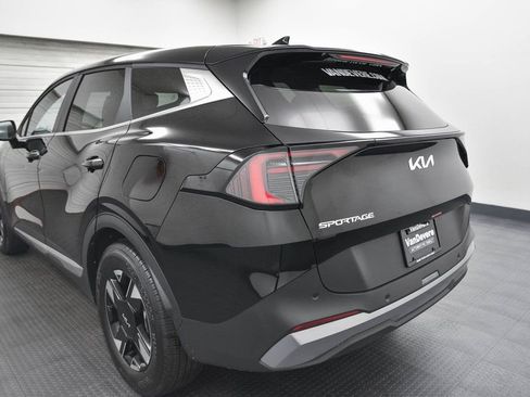 New 2026 Kia Sportage LX image 5