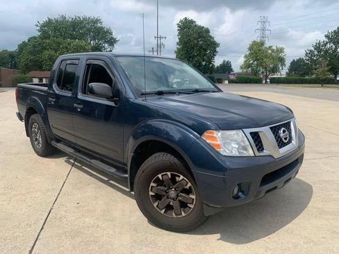 Used 2019 Nissan Frontier Desert Runner RWD image 5