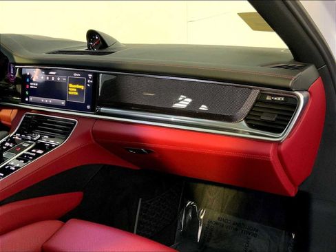 Certified 2023 Porsche Panamera 4 Platinum Edition AWD/4WD image 22