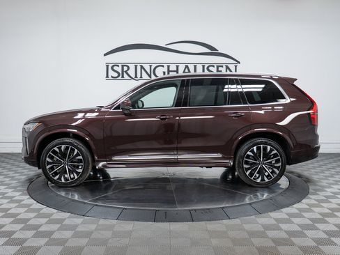 New 2026 Volvo XC90 B6 Ultra w/ Protection Package image 8