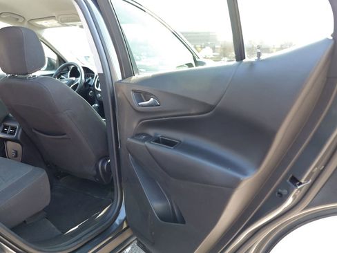 Used 2019 Chevrolet Equinox LT image 31