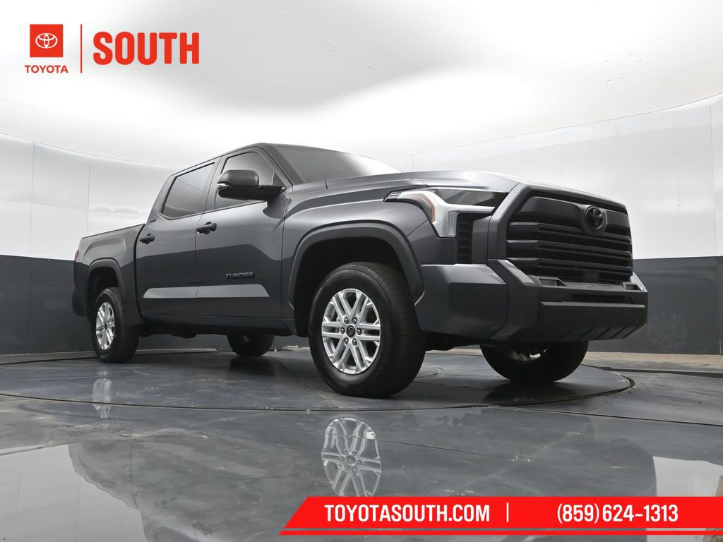 Used 2024 Toyota Tundra SR5 w/ SR5 Convenience Package AWD/4WD image 37