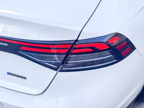 Used 2023 Honda Accord EX-L image 8