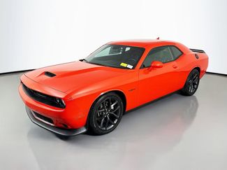 Used 2021 Dodge Challenger R/T w/ Carbon/Suede Interior Package RWD video 3