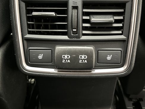 Used 2020 Subaru Forester Touring w/ Popular Package #2 image 24