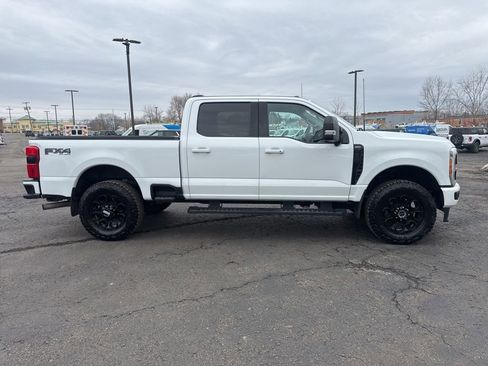Used 2023 Ford F250 Lariat w/ Black Appearance Package image 22