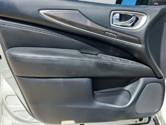 Used 2019 INFINITI QX60 Luxe FWD image 30