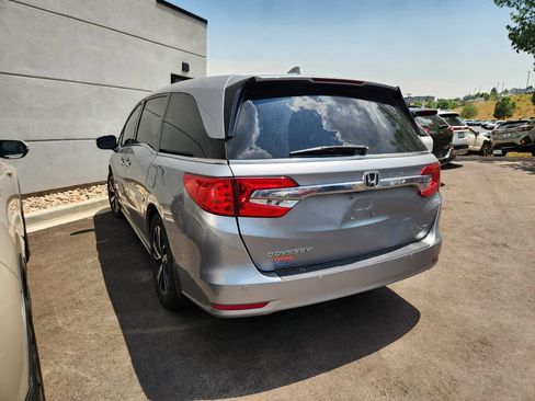 Used 2018 Honda Odyssey Elite image 6