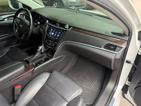 Used 2016 Cadillac XTS Luxury w/ Driver Awareness Package FWD image 18