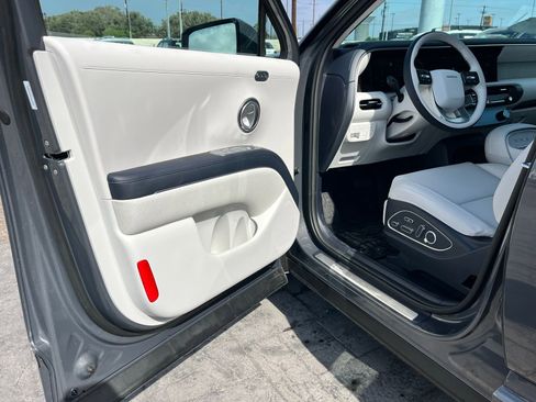 Used 2026 Hyundai Palisade Calligraphy FWD image 14