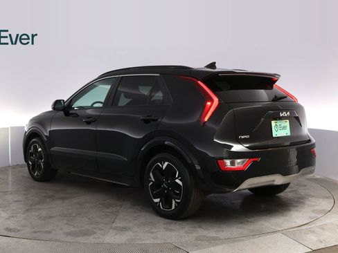 Used 2023 Kia Niro Wind FWD image 17