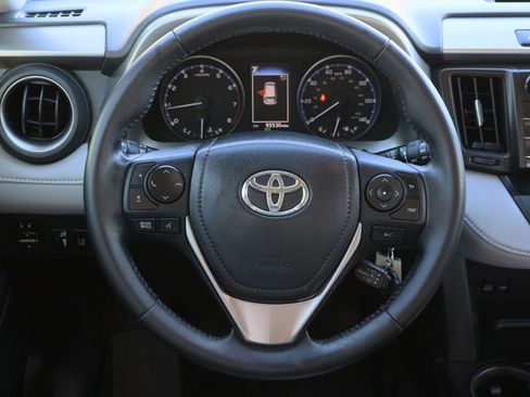 Used 2017 Toyota RAV4 XLE image 12