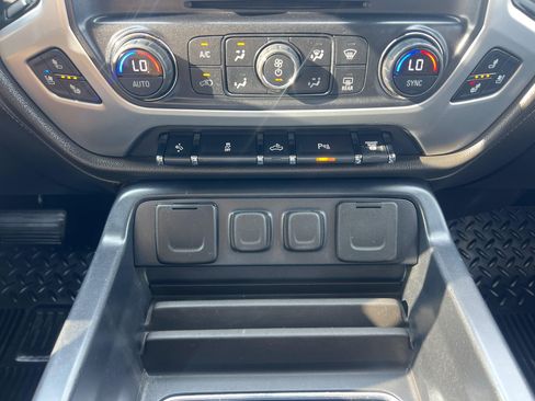 Used 2016 GMC Sierra 2500 SLT w/ Duramax Plus Package image 15