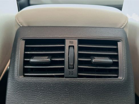 Used 2024 Mitsubishi Outlander SEL image 26