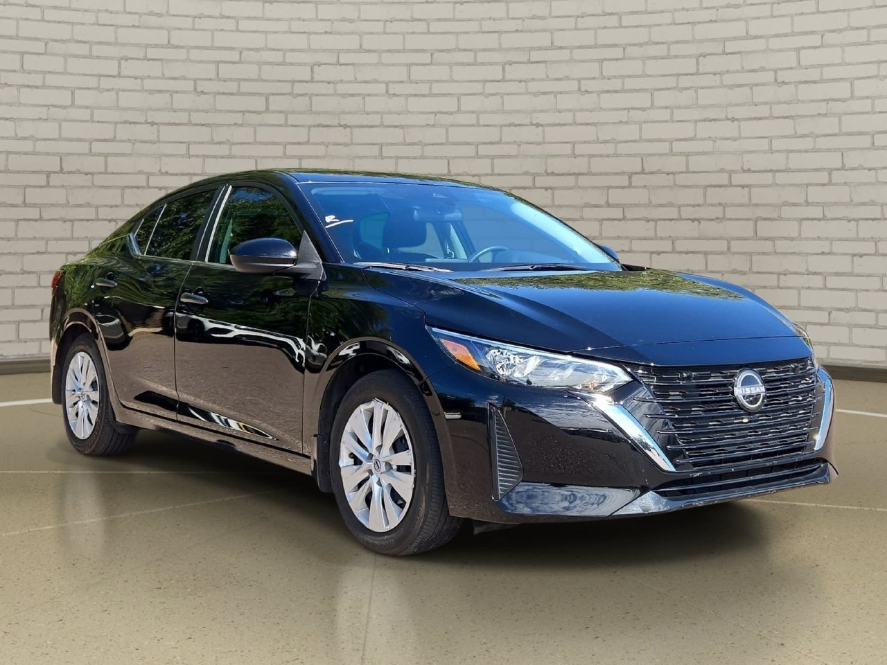 Used 2025 Nissan Sentra S FWD image 3
