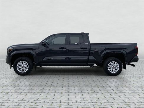 Certified 2025 Toyota Tacoma SR5 image 2