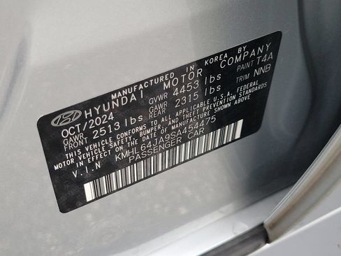 Used 2025 Hyundai Sonata SEL FWD image 31