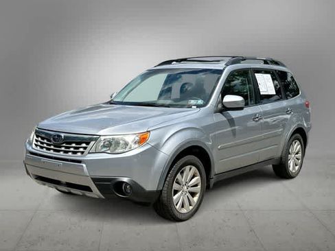 Used 2012 Subaru Forester 2.5X Limited w/ Rugged Pkg 1 AWD/4WD image 1