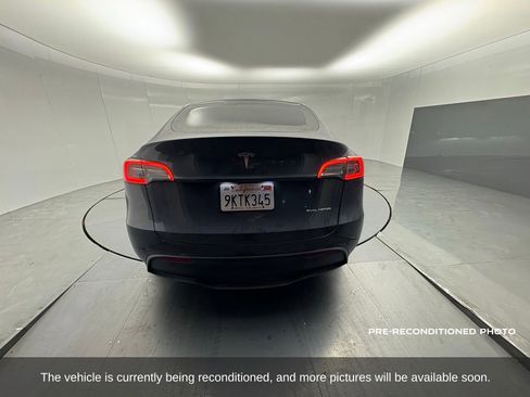 Used 2023 Tesla Model Y Long Range image 4