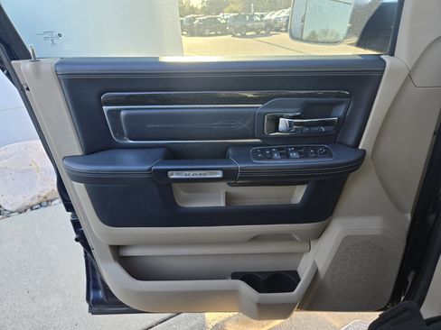 Used 2018 RAM 3500 Laramie Longhorn image 21