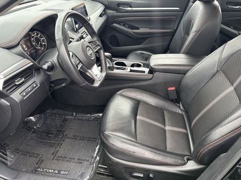 Used 2023 Nissan Altima 2.5 SR image 13