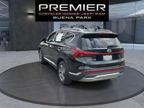 Used 2022 Hyundai Santa Fe SEL image 6