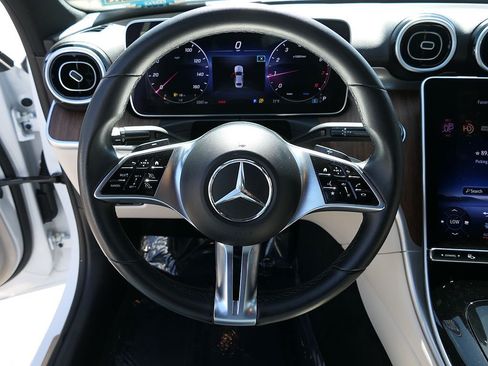 Used 2023 Mercedes-Benz C 300 Sedan image 17