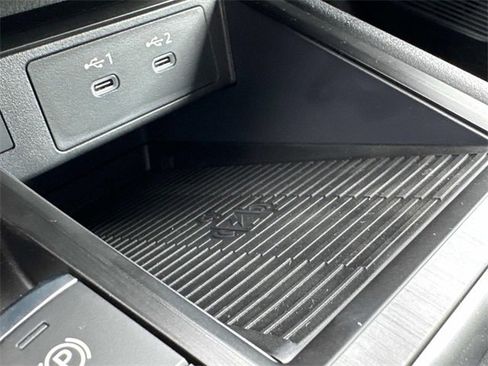 New 2026 Nissan Kicks SV w/ SV Premium Package image 31