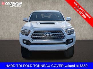 Used 2016 Toyota Tacoma TRD Sport w/ Towing Package AWD/4WD video 2