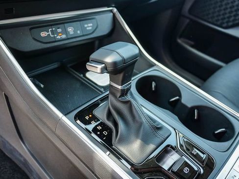 New 2026 Kia Carnival SX FWD image 23
