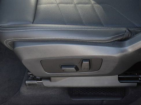 Used 2025 BMW X1 xDrive28i image 33