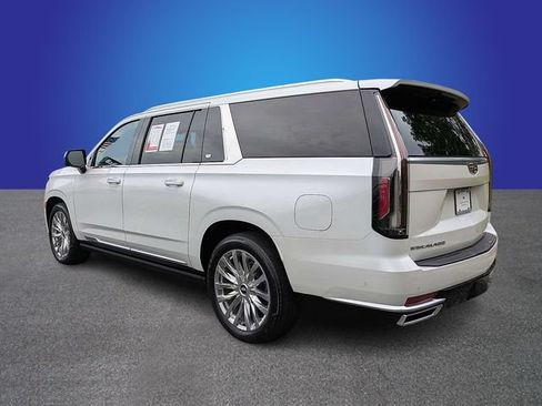 Used 2021 Cadillac Escalade ESV Premium Luxury w/ Driver Assist Tech Package RWD image 3