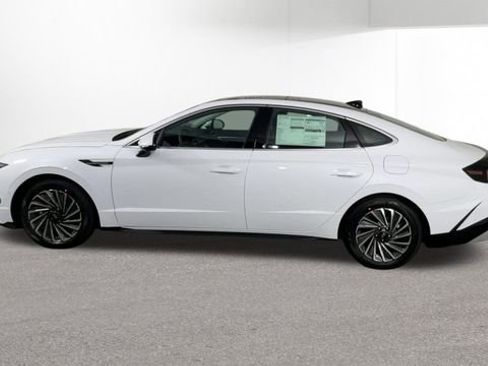 New 2026 Hyundai Sonata Limited image 7