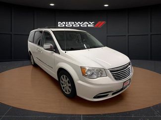 Used 2012 Chrysler Town & Country Touring-L w/ Entertainment Group #2 video 1