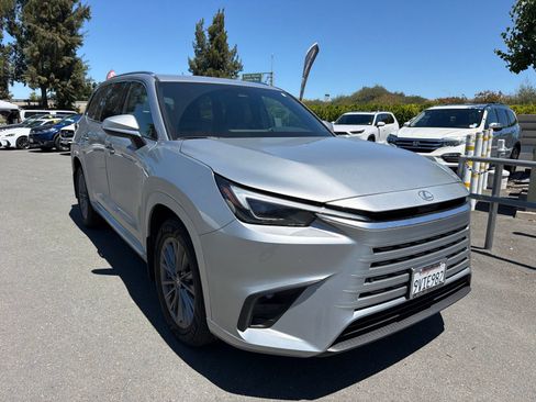 Used 2025 Lexus TX 350 AWD image 1
