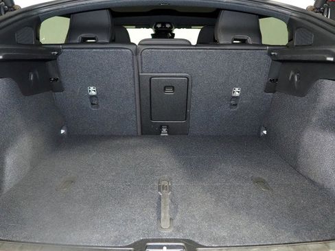 Used 2022 Volvo C40 P8 Recharge Ultimate image 44