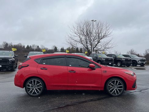 Used 2024 Subaru Impreza 2.0i Sport image 3