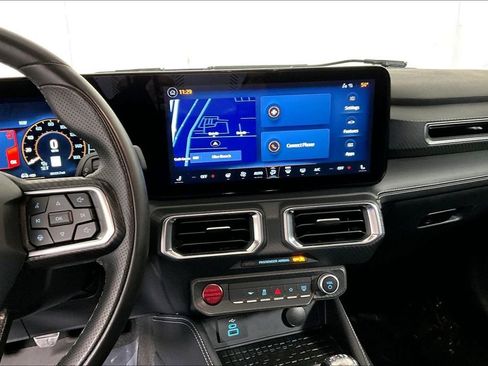 Used 2024 Ford Mustang GT Premium image 6