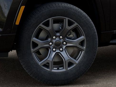 New 2026 Jeep Grand Wagoneer Limited AWD/4WD image 8