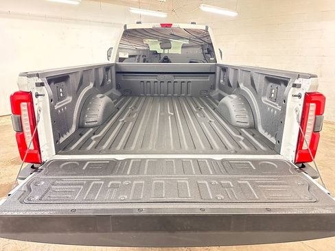 New 2026 Ford F350 XLT w/ XLT Premium Package AWD/4WD image 12