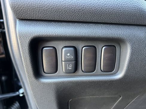 New 2025 Mitsubishi Outlander Sport AWD image 17