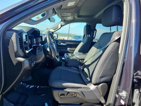 Used 2022 Chevrolet Silverado 1500 LT image 18