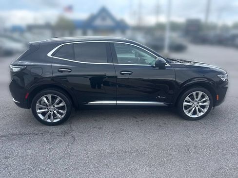Used 2022 Buick Envision Avenir w/ Technology Package II AWD/4WD image 9