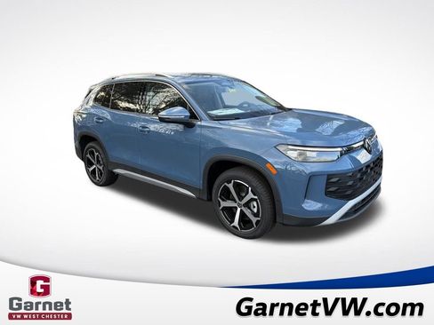 New 2026 Volkswagen Tiguan SE image 7