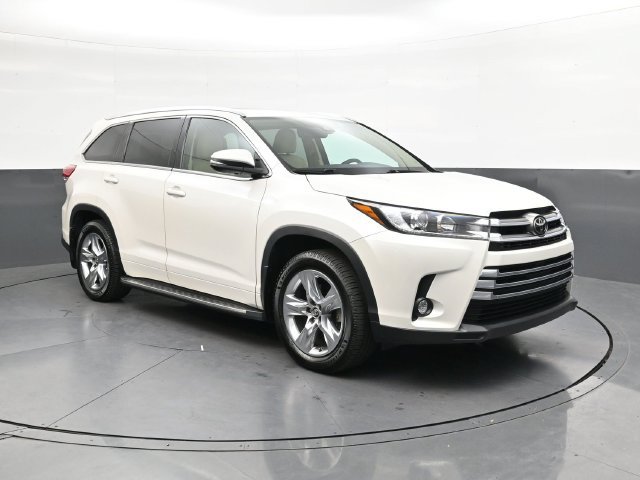 Used 2018 Toyota Highlander Limited AWD/4WD image 2