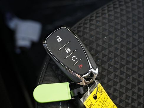 Used 2022 Chevrolet Bolt EUV LT image 56