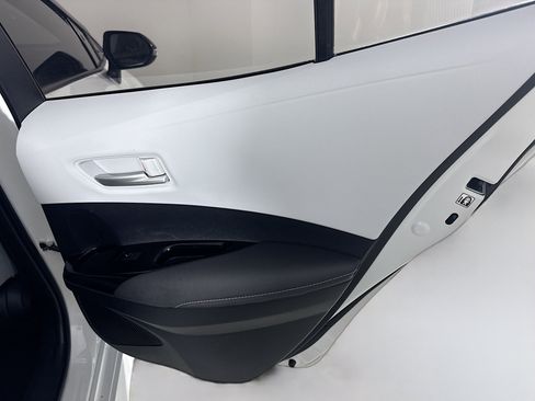 Used 2021 Toyota Corolla SE image 28