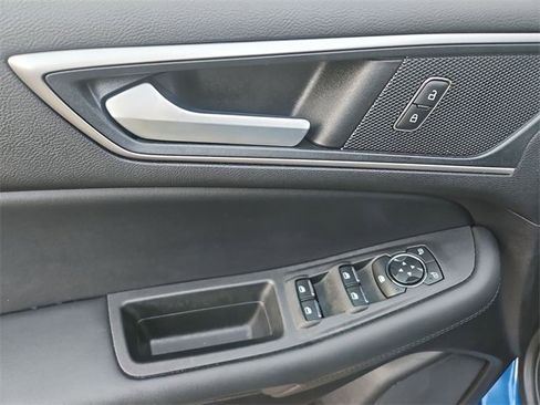 Used 2022 Ford Edge SEL w/ Convenience Package image 23